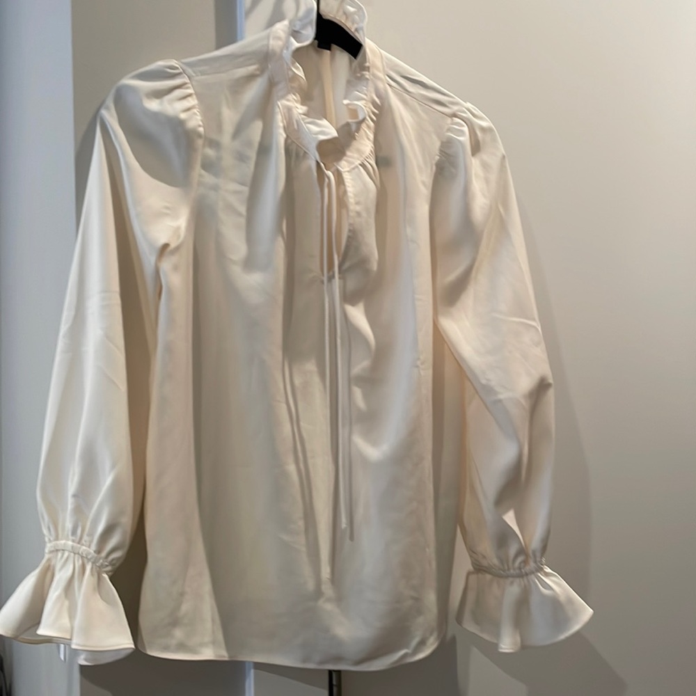 Jcrew white ruffle long sleeve blouse with front tie collar